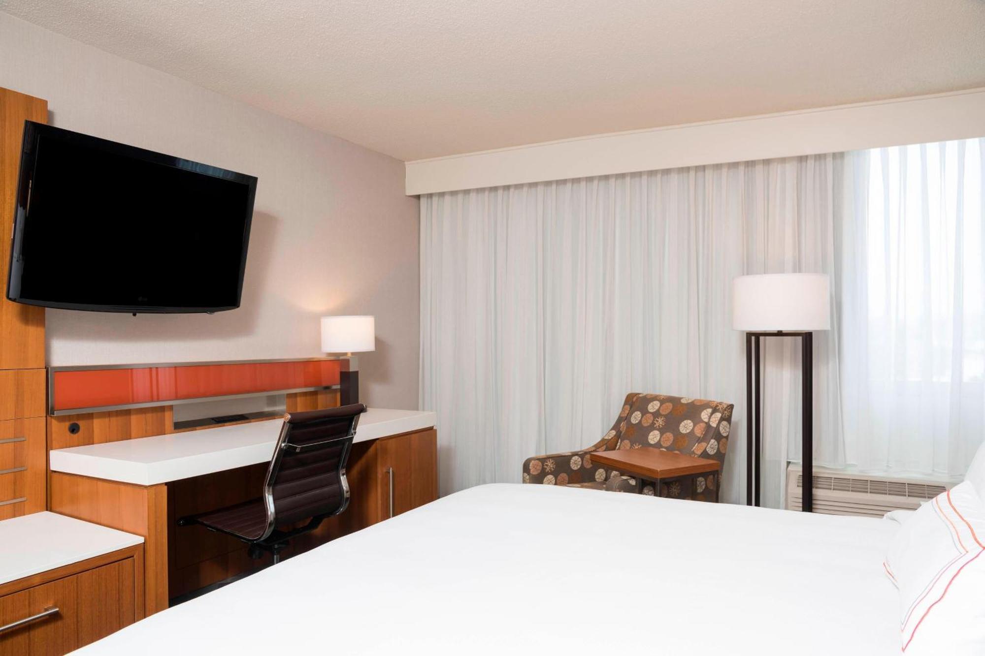 Sonesta Hotel Grand Rapids Airport Kentwood Buitenkant foto