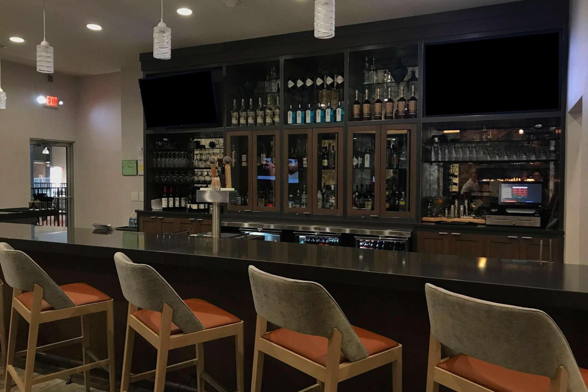 Sonesta Hotel Grand Rapids Airport Kentwood Buitenkant foto