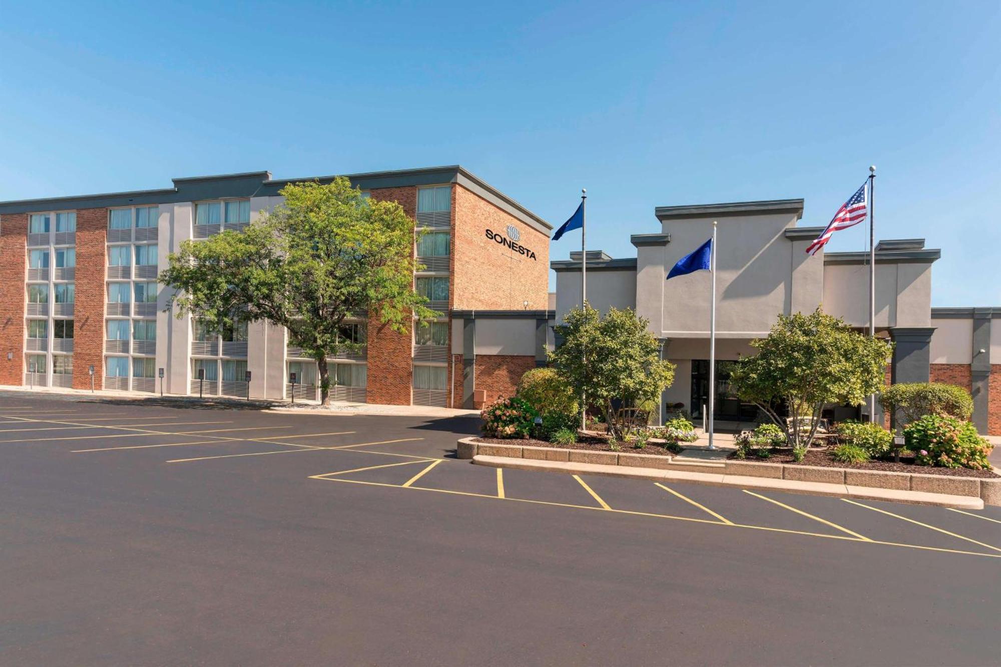 Sonesta Hotel Grand Rapids Airport Kentwood Buitenkant foto