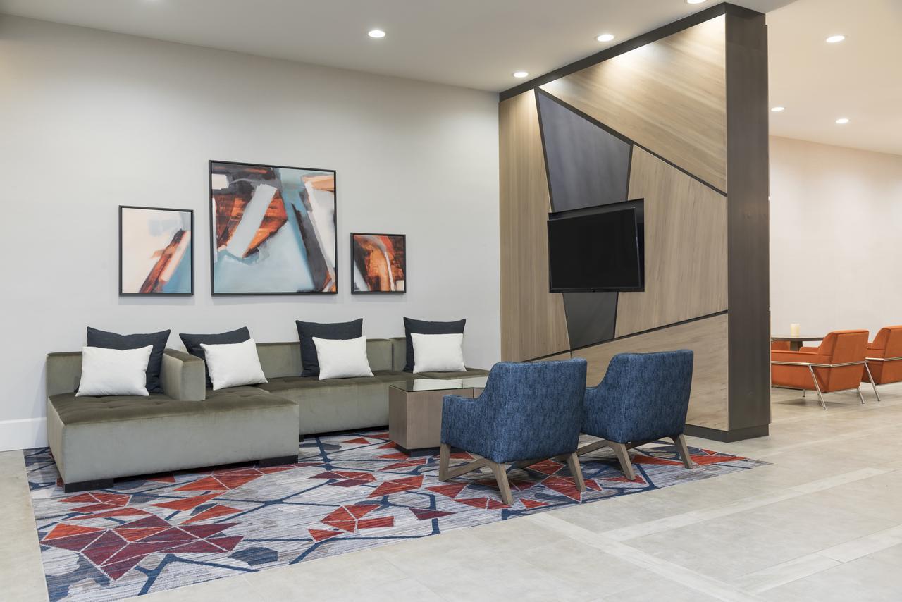 Sonesta Hotel Grand Rapids Airport Kentwood Buitenkant foto