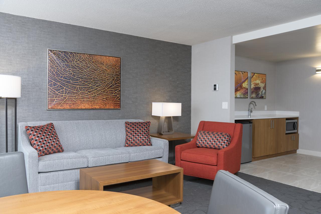 Sonesta Hotel Grand Rapids Airport Kentwood Buitenkant foto